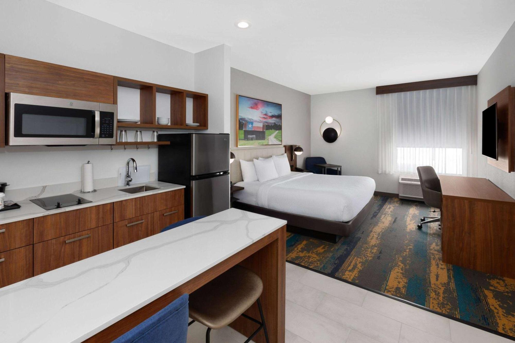 La Quinta Inn & Suites By Wyndham San Antonio At The Rim Экстерьер фото